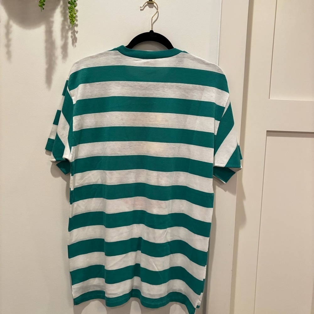 VIntage 70's 80's New Connections Fiji Beach Bold Strip T-shirt Size Medium - Picture 8 of 12